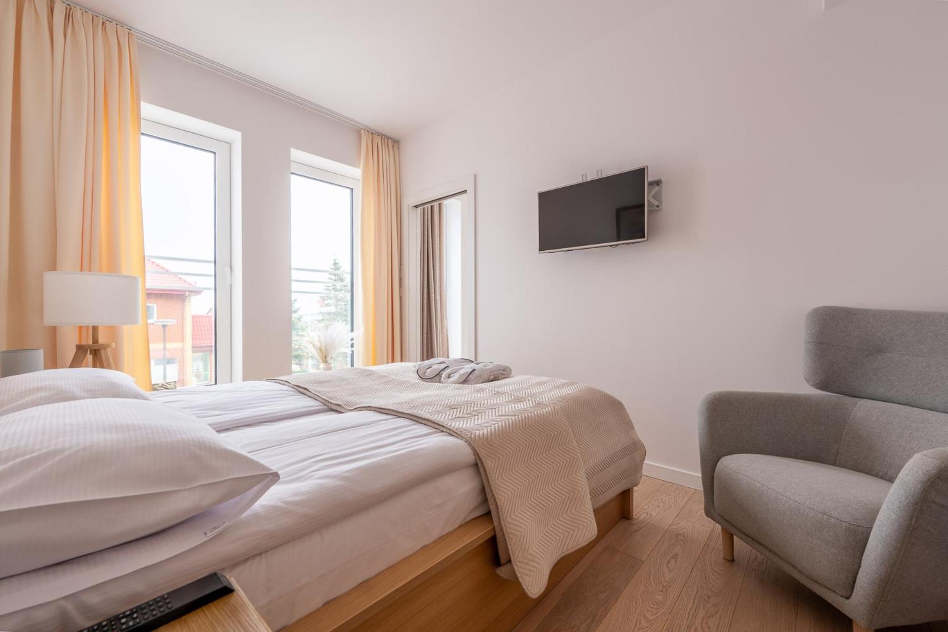 Sea Collection By Marina Royale Aparthotel Ujście-Darłowskie Екстериор снимка