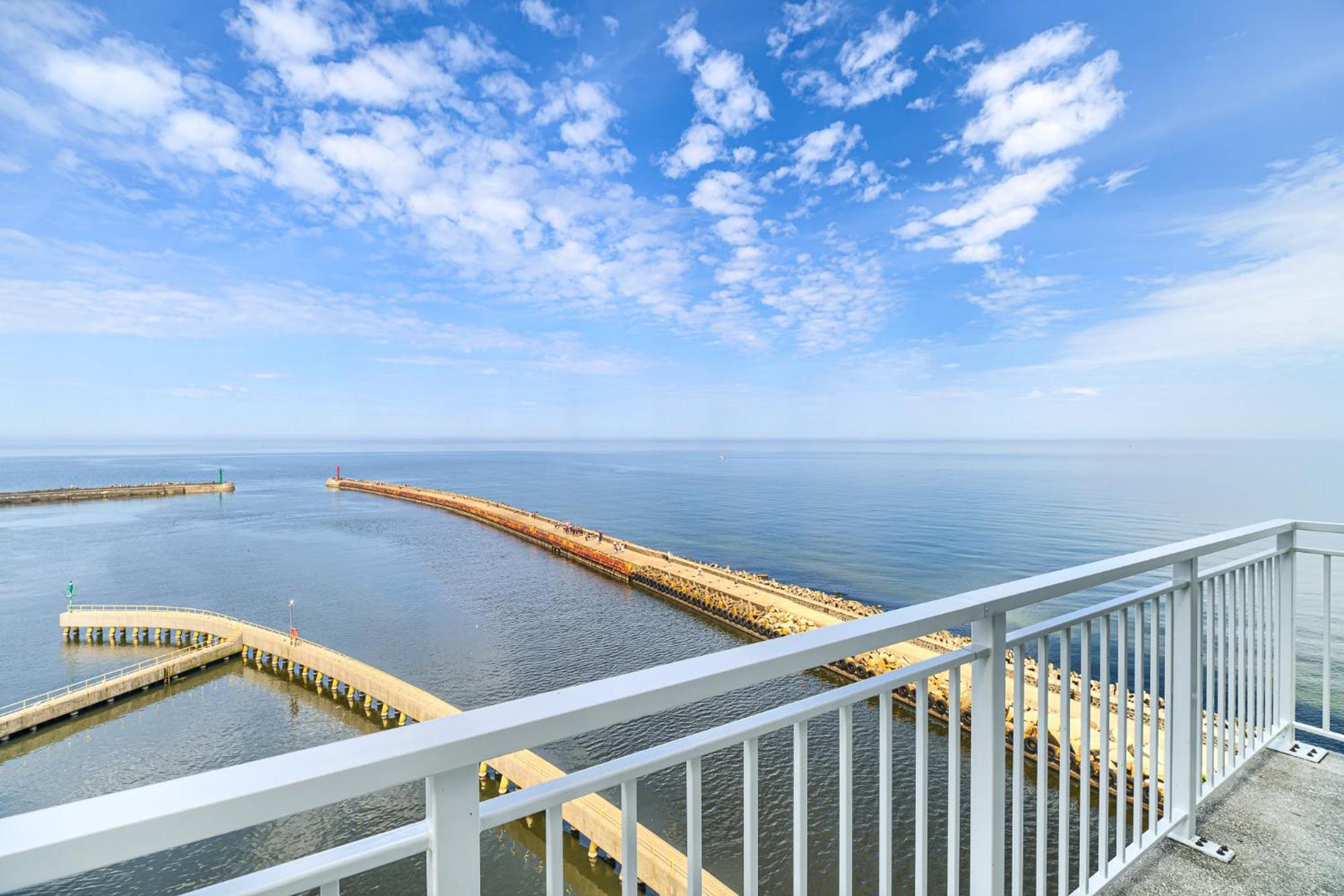 Sea Collection By Marina Royale Aparthotel Ujście-Darłowskie Екстериор снимка