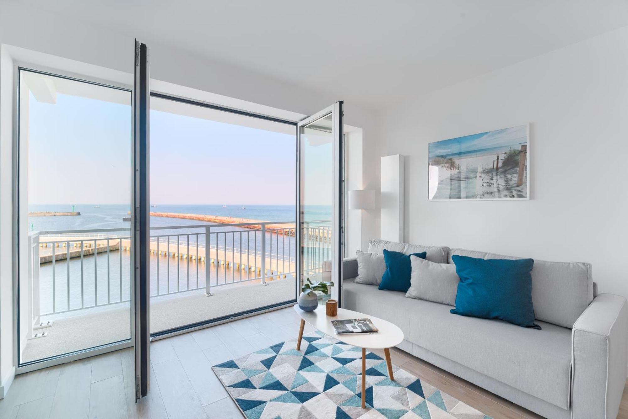 Sea Collection By Marina Royale Aparthotel Ujście-Darłowskie Екстериор снимка