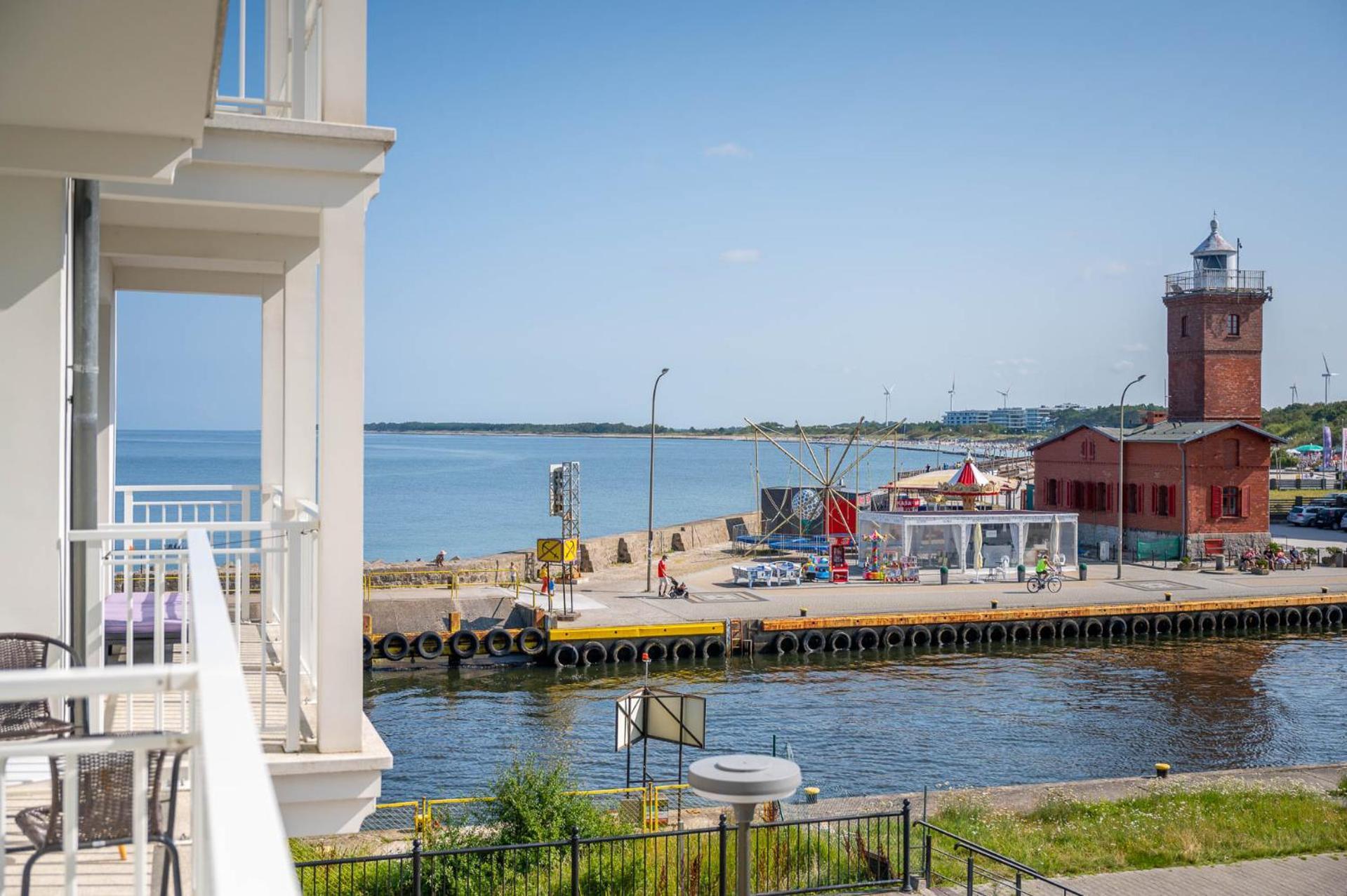 Sea Collection By Marina Royale Aparthotel Ujście-Darłowskie Екстериор снимка